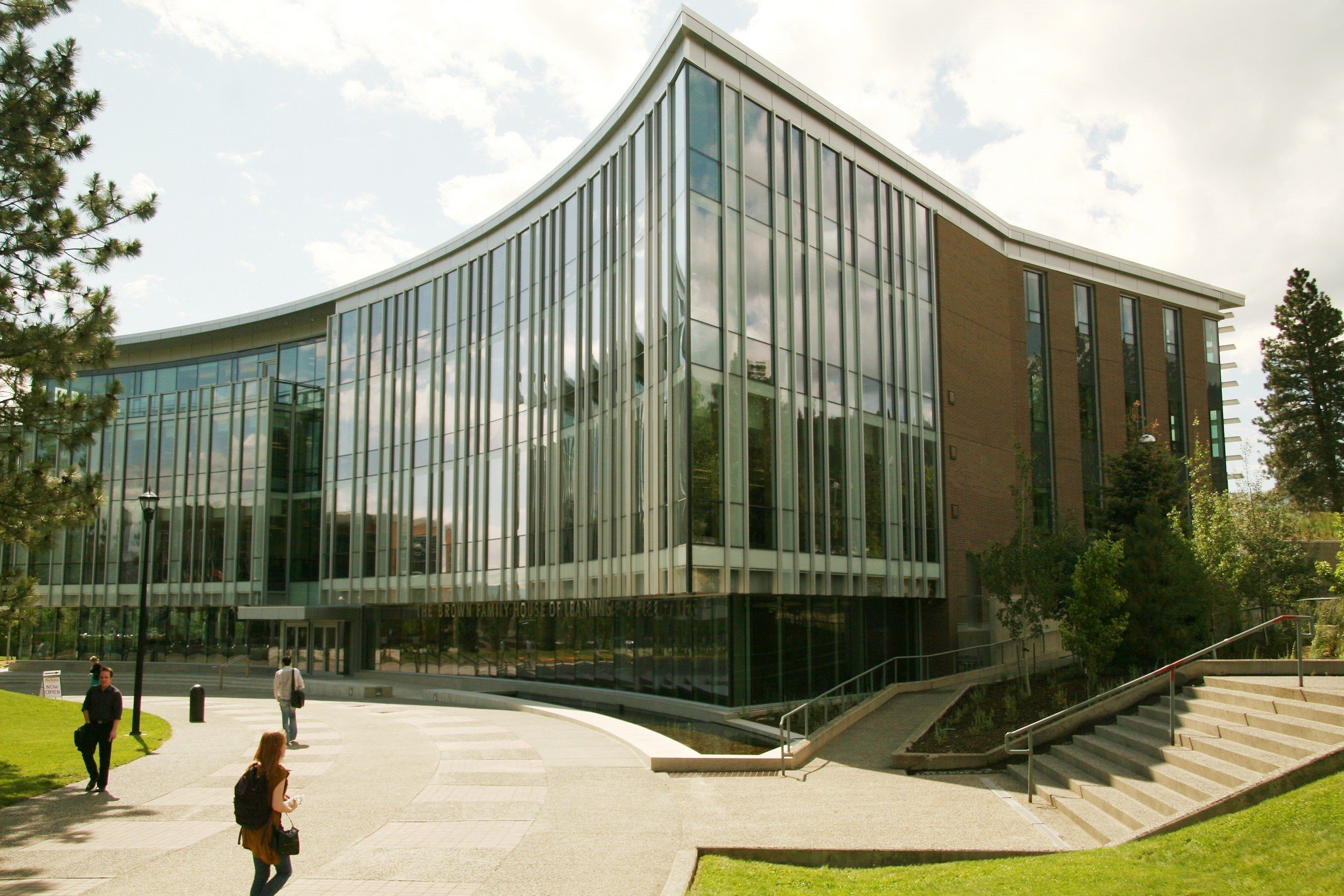 Thompson Rivers Universty Trường Thompson Rivers University ở Canada - Vnsava.com